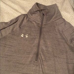 Athletic quarter zip